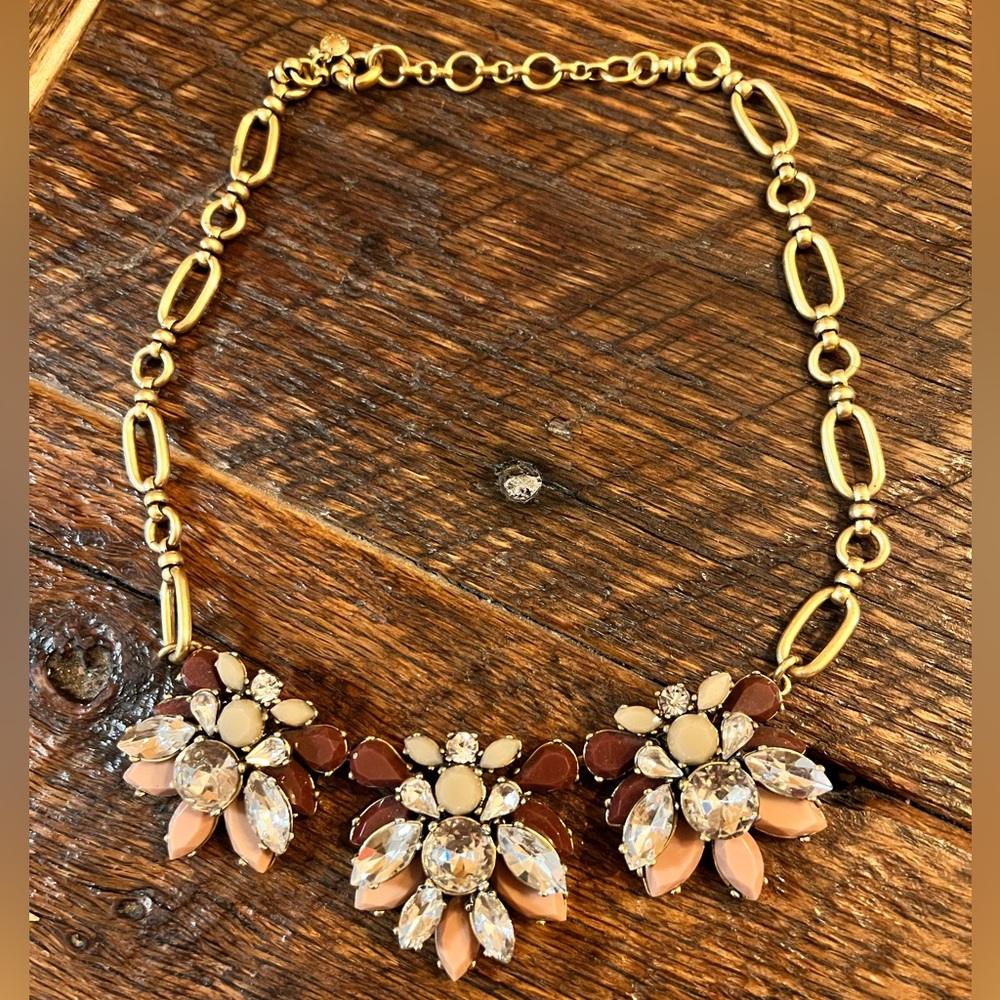 Beautiful necklacece from Jcrew